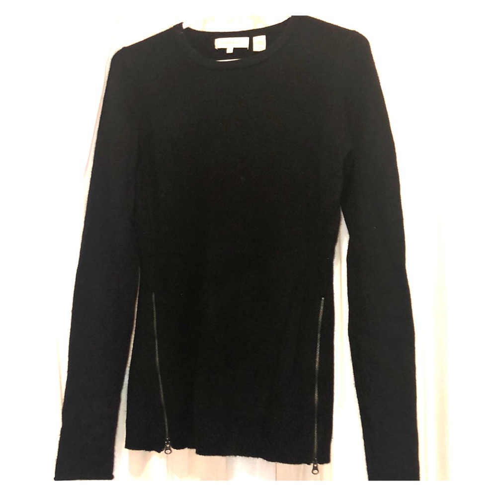 Inhabit Cashmere black crewneck tunic
